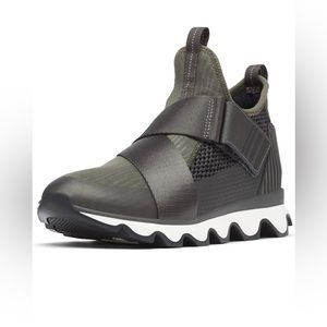 SOREL 9 Army Olive Green Tennis Shoes Velcro Boots Kinetic Alpine Tundra $159